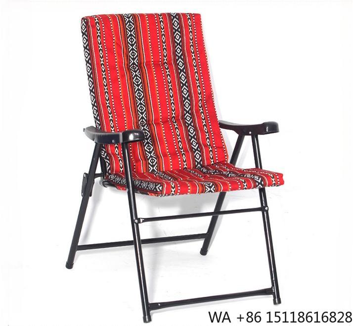 Outdoor Camping Chairs - 工場卸売 屋外家具 キャンプチェア ポータブル折りたたみ式鉄製 カスタムカラーデザイン 持ち運び簡単