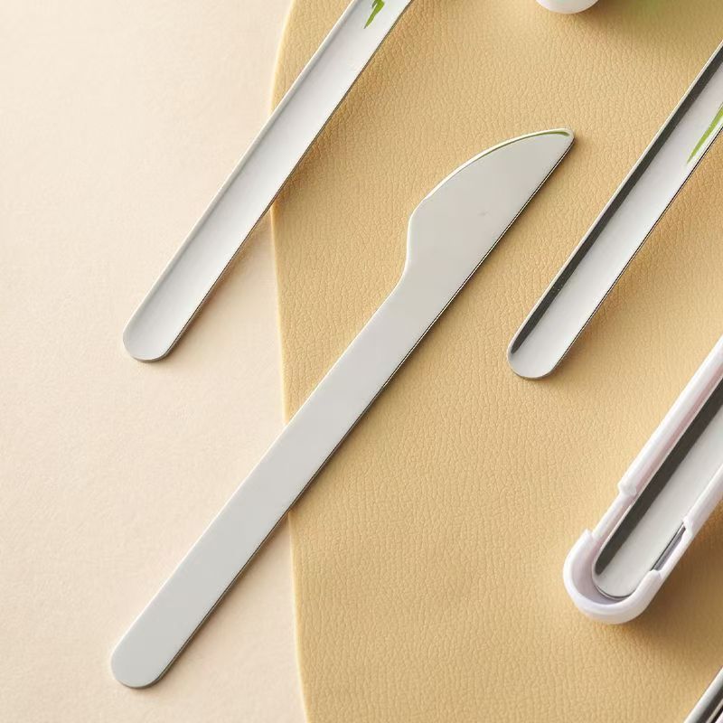 ポータブルカトラリーセット 収納ボックス付き キャンプ 旅行 - Outdoor Camping Knife のレビューと価格