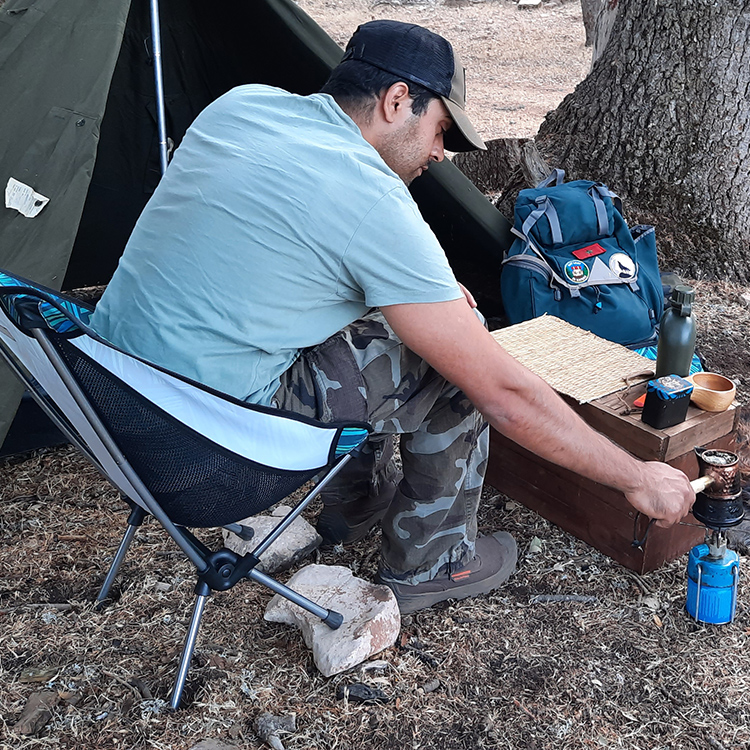 ポータブル折りたたみキャンプチェア軽量ムーンチェアアウトドア - Outdoor Camping Chairs のレビューと価格