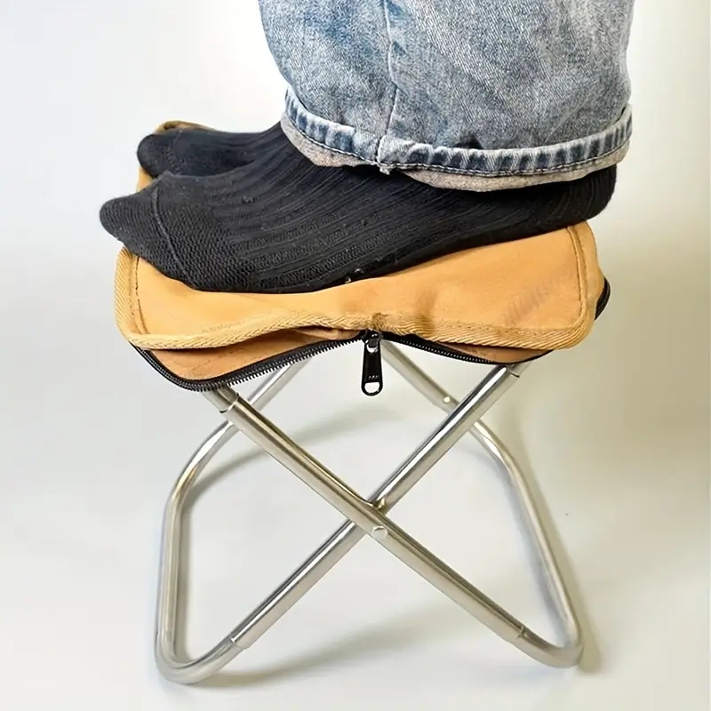 屋外折りたたみ筆箱小さなスツールポケットスツールポータブル釣 - Outdoor Camping Chairs のレビューと価格